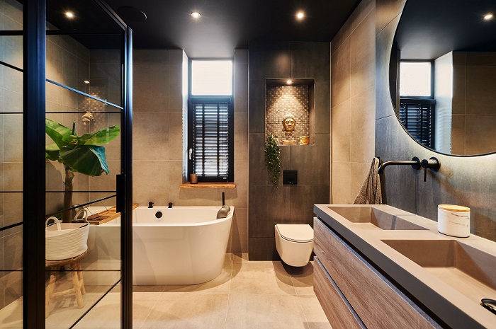 Plameco Spanndecken: Badezimmer industrieller Stil schwarze Decke